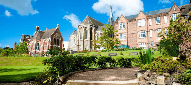 летние курсы для детей и подростков в Англии Harrow School